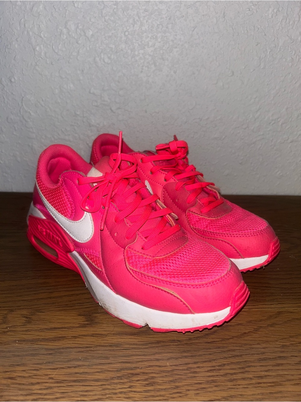 Nike Women's Hot Pink Athletic Sneakers